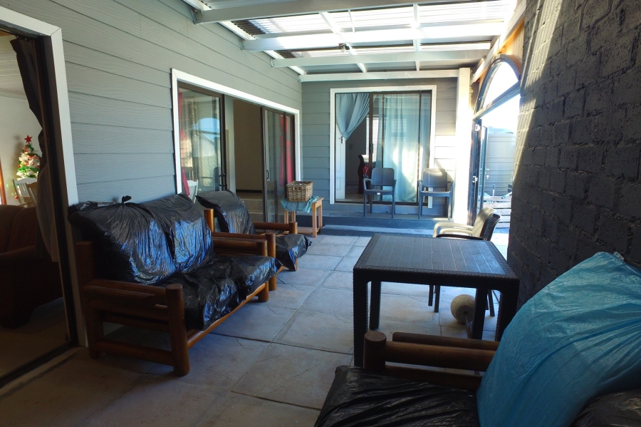 2 Bedroom Property for Sale in Franskraal Western Cape